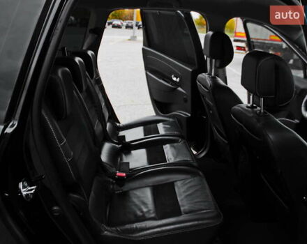 Рено Гранд Сценик 2013 в Днепре (Днепропетровске) на Automoto.ua Черный Рено Гранд Сценик, объемом двигателя 1.5 л и пробегом 145 тыс. км за 8700 $, фото 12 на Automoto.ua