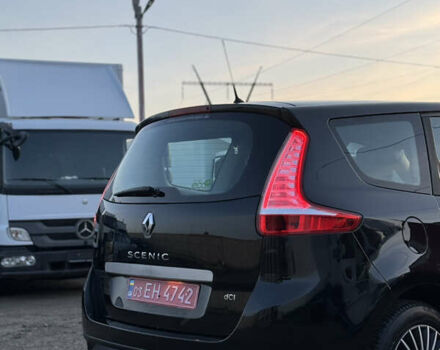 Черный Рено Гранд Сценик, объемом двигателя 1.6 л и пробегом 252 тыс. км за 9250 $, фото 14 на Automoto.ua