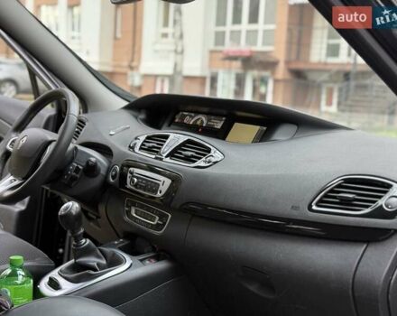 Черный Рено Гранд Сценик, объемом двигателя 1.6 л и пробегом 240 тыс. км за 7500 $, фото 28 на Automoto.ua