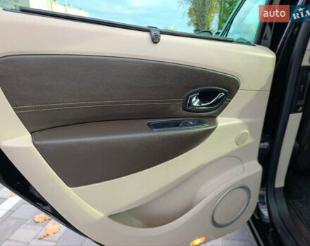 Рено Гранд Сценик 2013 в Виннице на Automoto.ua Черный Рено Гранд Сценик, объемом двигателя 1.5 л и пробегом 232 тыс. км за 9999 $, фото 44 на Automoto.ua