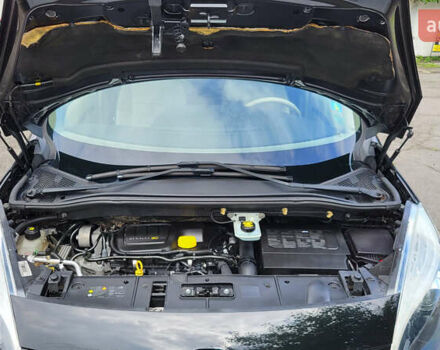 Рено Гранд Сценик 2013 в Стрые на Automoto.ua Черный Рено Гранд Сценик, объемом двигателя 1.6 л и пробегом 285 тыс. км за 9700 $, фото 88 на Automoto.ua