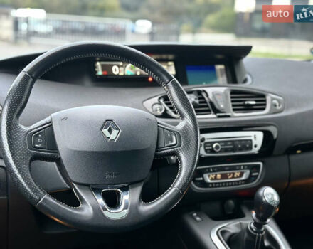 Черный Рено Гранд Сценик, объемом двигателя 1.6 л и пробегом 183 тыс. км за 10500 $, фото 21 на Automoto.ua