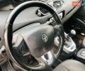 Рено Гранд Сценик 2013 в Харькове на Automoto.ua Черный Рено Гранд Сценик, объемом двигателя 1.5 л и пробегом 235 тыс. км за 10350 $, фото 9 на Automoto.ua