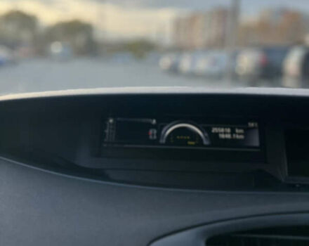 Черный Рено Гранд Сценик, объемом двигателя 1.6 л и пробегом 254 тыс. км за 9350 $, фото 8 на Automoto.ua