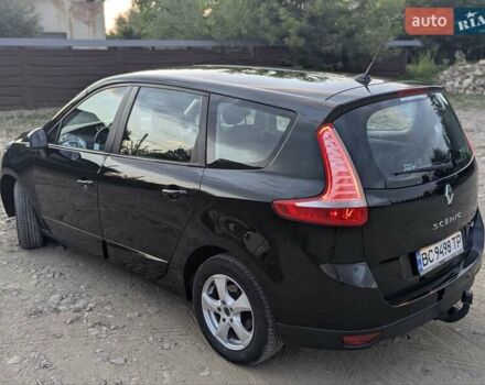 Чорний Рено Гранд Сценік, об'ємом двигуна 1.5 л та пробігом 120 тис. км за 10299 $, фото 23 на Automoto.ua