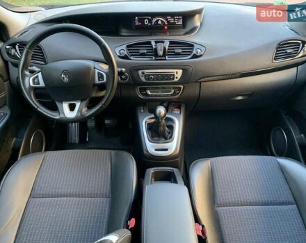 Черный Рено Гранд Сценик, объемом двигателя 1.5 л и пробегом 252 тыс. км за 9750 $, фото 12 на Automoto.ua