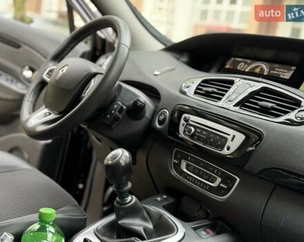 Черный Рено Гранд Сценик, объемом двигателя 1.6 л и пробегом 240 тыс. км за 7500 $, фото 29 на Automoto.ua