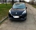 Черный Рено Гранд Сценик, объемом двигателя 1.6 л и пробегом 260 тыс. км за 8800 $, фото 1 на Automoto.ua