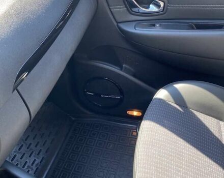 Черный Рено Гранд Сценик, объемом двигателя 1.6 л и пробегом 148 тыс. км за 11300 $, фото 19 на Automoto.ua