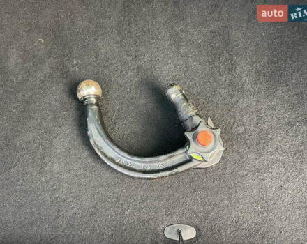 Черный Рено Гранд Сценик, объемом двигателя 1.6 л и пробегом 239 тыс. км за 9999 $, фото 68 на Automoto.ua