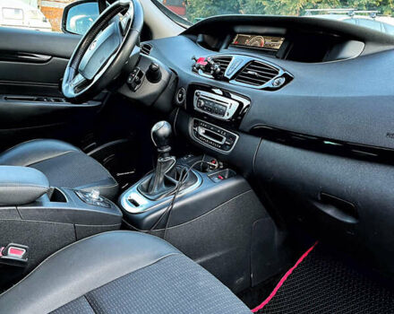 Черный Рено Гранд Сценик, объемом двигателя 1.6 л и пробегом 330 тыс. км за 9800 $, фото 8 на Automoto.ua