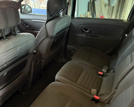 Черный Рено Гранд Сценик, объемом двигателя 1.5 л и пробегом 276 тыс. км за 10000 $, фото 15 на Automoto.ua