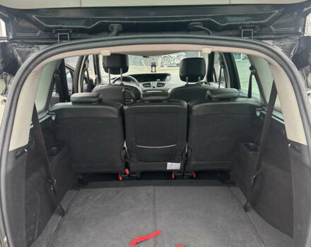 Чорний Рено Гранд Сценік, об'ємом двигуна 1.5 л та пробігом 223 тис. км за 8400 $, фото 26 на Automoto.ua