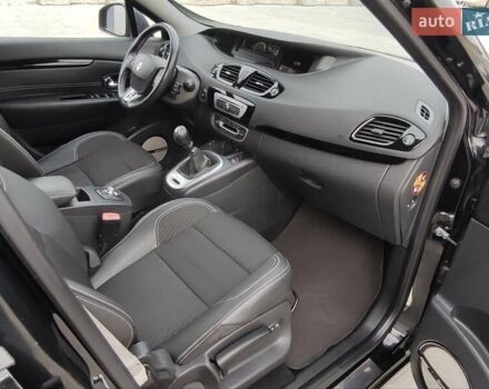 Черный Рено Гранд Сценик, объемом двигателя 2 л и пробегом 229 тыс. км за 11899 $, фото 33 на Automoto.ua