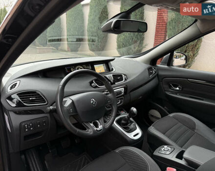 Черный Рено Гранд Сценик, объемом двигателя 1.5 л и пробегом 224 тыс. км за 11400 $, фото 54 на Automoto.ua