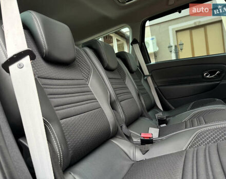 Черный Рено Гранд Сценик, объемом двигателя 1.5 л и пробегом 224 тыс. км за 11400 $, фото 94 на Automoto.ua