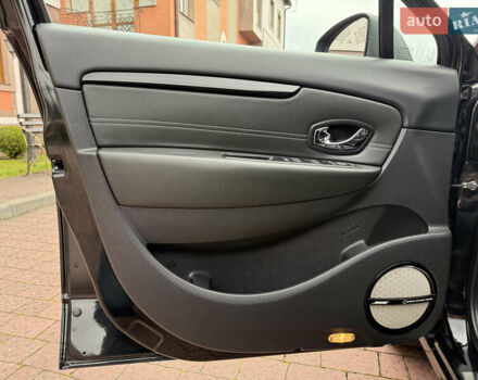 Черный Рено Гранд Сценик, объемом двигателя 1.5 л и пробегом 224 тыс. км за 11400 $, фото 81 на Automoto.ua