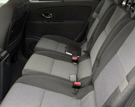 Черный Рено Гранд Сценик, объемом двигателя 1.46 л и пробегом 218 тыс. км за 11700 $, фото 17 на Automoto.ua