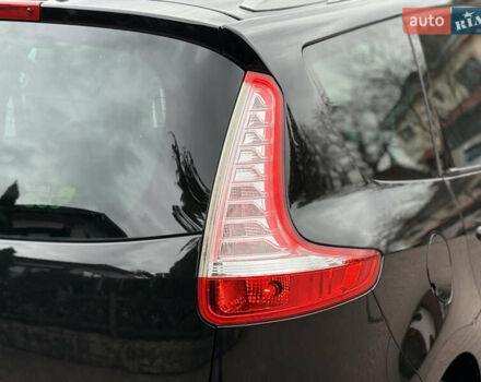 Черный Рено Гранд Сценик, объемом двигателя 1.5 л и пробегом 224 тыс. км за 11400 $, фото 34 на Automoto.ua