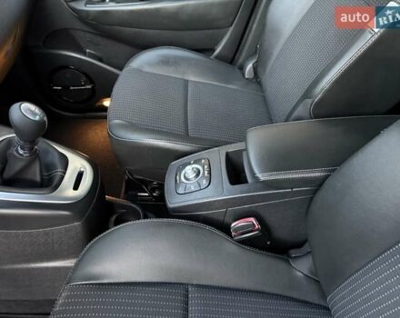 Черный Рено Гранд Сценик, объемом двигателя 1.6 л и пробегом 230 тыс. км за 9900 $, фото 46 на Automoto.ua