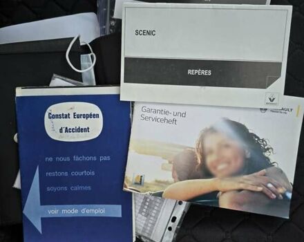 Черный Рено Гранд Сценик, объемом двигателя 1.6 л и пробегом 170 тыс. км за 11500 $, фото 12 на Automoto.ua