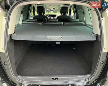 Чорний Рено Гранд Сценік, об'ємом двигуна 1.5 л та пробігом 225 тис. км за 10799 $, фото 65 на Automoto.ua