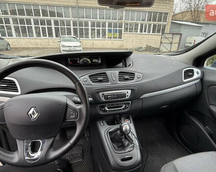 Черный Рено Гранд Сценик, объемом двигателя 1.46 л и пробегом 218 тыс. км за 11700 $, фото 18 на Automoto.ua