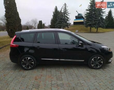 Черный Рено Гранд Сценик, объемом двигателя 1.6 л и пробегом 202 тыс. км за 9999 $, фото 4 на Automoto.ua