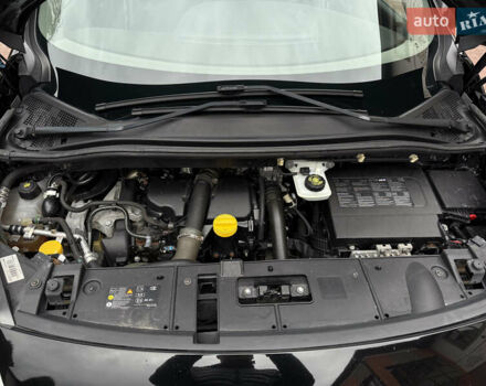 Черный Рено Гранд Сценик, объемом двигателя 1.5 л и пробегом 224 тыс. км за 11400 $, фото 117 на Automoto.ua