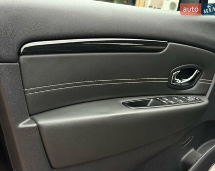 Черный Рено Гранд Сценик, объемом двигателя 1.5 л и пробегом 224 тыс. км за 11400 $, фото 82 на Automoto.ua