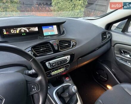 Черный Рено Гранд Сценик, объемом двигателя 1.6 л и пробегом 230 тыс. км за 9900 $, фото 42 на Automoto.ua