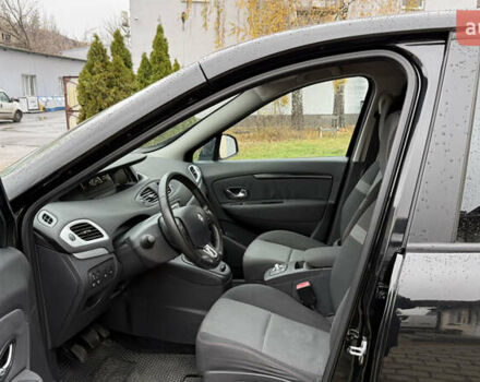 Черный Рено Гранд Сценик, объемом двигателя 1.46 л и пробегом 218 тыс. км за 11700 $, фото 6 на Automoto.ua