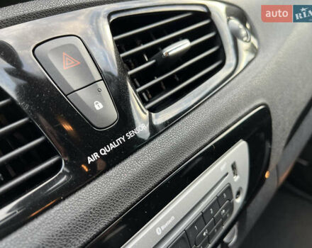 Чорний Рено Гранд Сценік, об'ємом двигуна 1.5 л та пробігом 225 тис. км за 10799 $, фото 53 на Automoto.ua