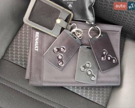 Черный Рено Гранд Сценик, объемом двигателя 2 л и пробегом 229 тыс. км за 11899 $, фото 50 на Automoto.ua