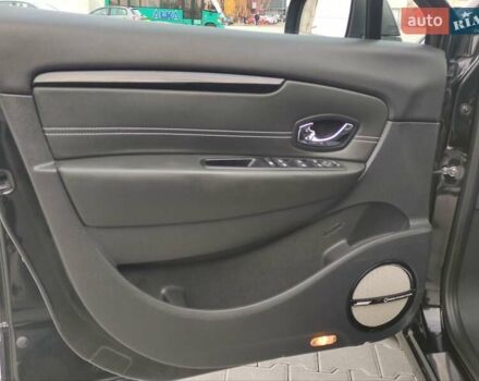 Черный Рено Гранд Сценик, объемом двигателя 2 л и пробегом 229 тыс. км за 11899 $, фото 18 на Automoto.ua