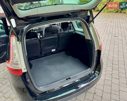 Черный Рено Гранд Сценик, объемом двигателя 1.5 л и пробегом 241 тыс. км за 8900 $, фото 20 на Automoto.ua