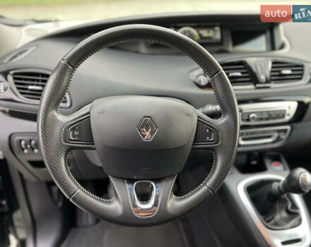 Чорний Рено Гранд Сценік, об'ємом двигуна 1.5 л та пробігом 225 тис. км за 10799 $, фото 41 на Automoto.ua