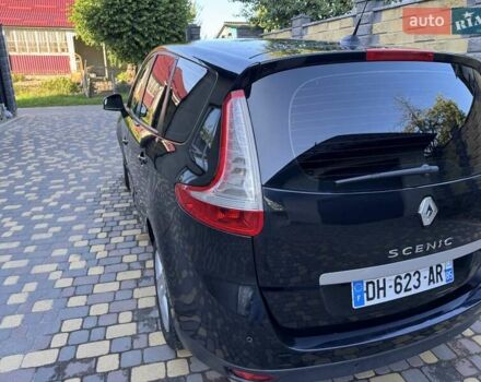 Черный Рено Гранд Сценик, объемом двигателя 0 л и пробегом 232 тыс. км за 7850 $, фото 6 на Automoto.ua