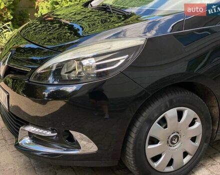 Черный Рено Гранд Сценик, объемом двигателя 1.6 л и пробегом 216 тыс. км за 9550 $, фото 10 на Automoto.ua