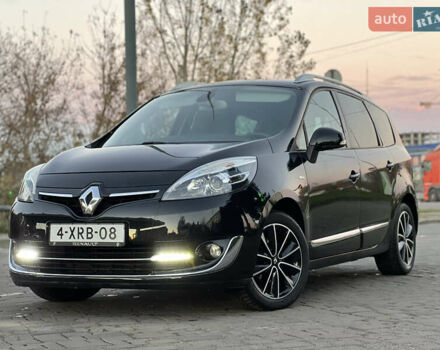 Чорний Рено Гранд Сценік, об'ємом двигуна 1.5 л та пробігом 225 тис. км за 10799 $, фото 2 на Automoto.ua