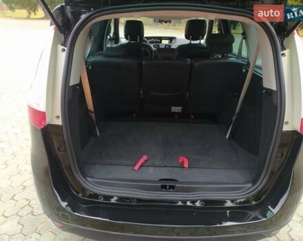 Черный Рено Гранд Сценик, объемом двигателя 1.6 л и пробегом 202 тыс. км за 9999 $, фото 25 на Automoto.ua