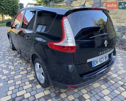 Черный Рено Гранд Сценик, объемом двигателя 0 л и пробегом 232 тыс. км за 7850 $, фото 13 на Automoto.ua