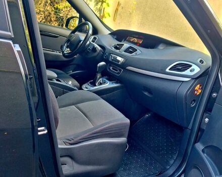 Черный Рено Гранд Сценик, объемом двигателя 1.5 л и пробегом 215 тыс. км за 9000 $, фото 6 на Automoto.ua