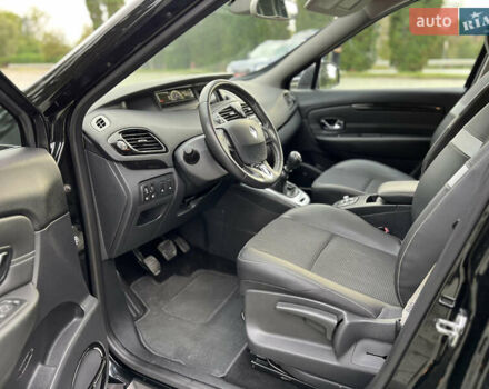 Чорний Рено Гранд Сценік, об'ємом двигуна 1.5 л та пробігом 225 тис. км за 10799 $, фото 34 на Automoto.ua