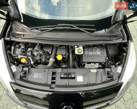 Чорний Рено Гранд Сценік, об'ємом двигуна 1.5 л та пробігом 225 тис. км за 10799 $, фото 70 на Automoto.ua