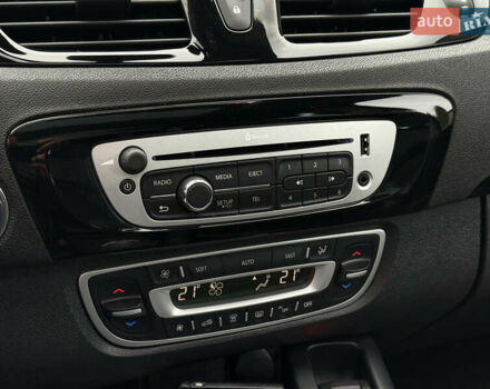 Черный Рено Гранд Сценик, объемом двигателя 1.5 л и пробегом 224 тыс. км за 11400 $, фото 75 на Automoto.ua