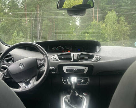 Черный Рено Гранд Сценик, объемом двигателя 1.5 л и пробегом 211 тыс. км за 9950 $, фото 8 на Automoto.ua