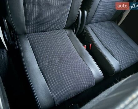 Черный Рено Гранд Сценик, объемом двигателя 1.6 л и пробегом 230 тыс. км за 9900 $, фото 63 на Automoto.ua