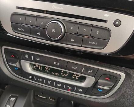 Черный Рено Гранд Сценик, объемом двигателя 2 л и пробегом 229 тыс. км за 11899 $, фото 27 на Automoto.ua