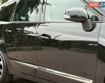 Черный Рено Гранд Сценик, объемом двигателя 1.5 л и пробегом 224 тыс. км за 11400 $, фото 28 на Automoto.ua